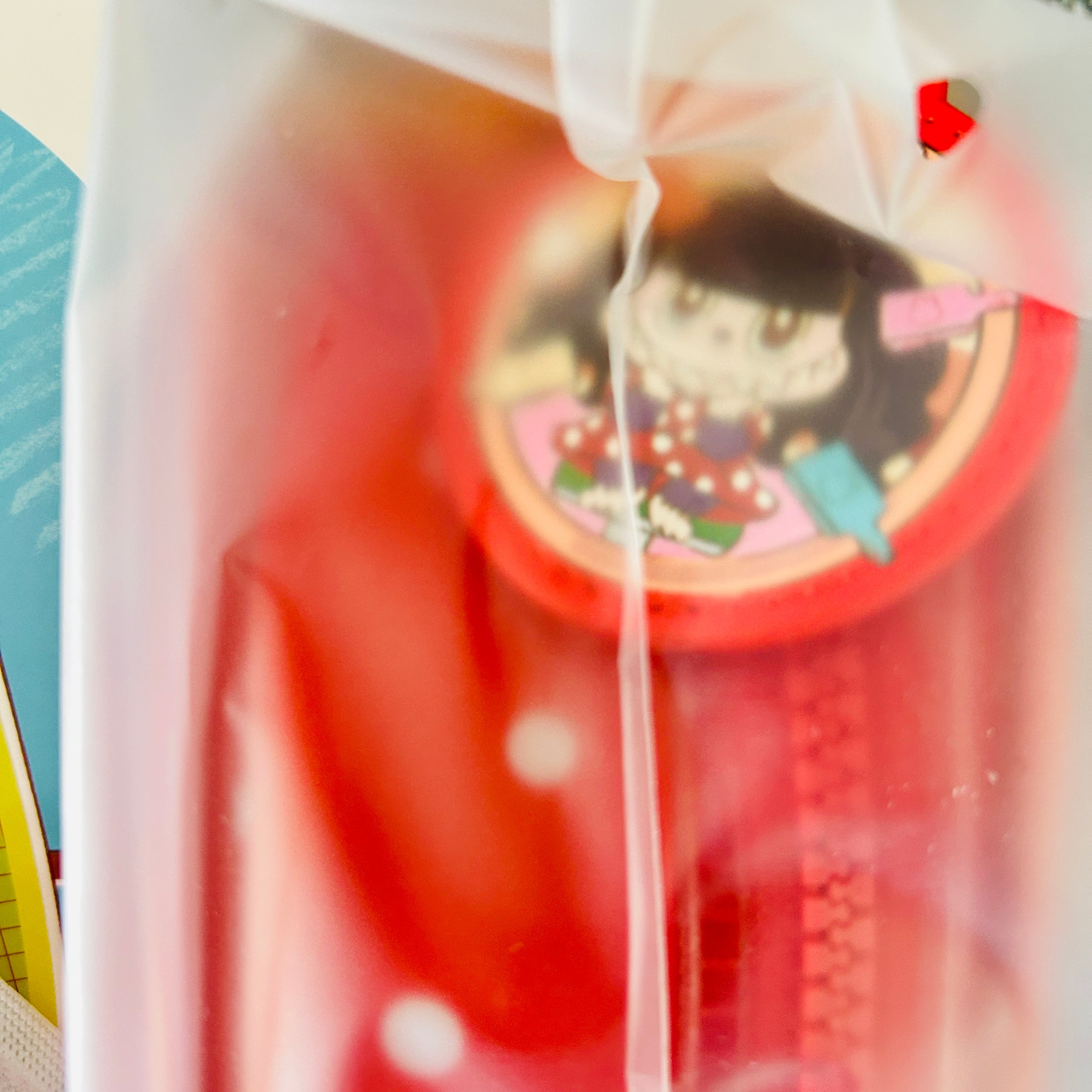 Loose Waves - The Monsters Hair Salon Series Doll Display Bag
